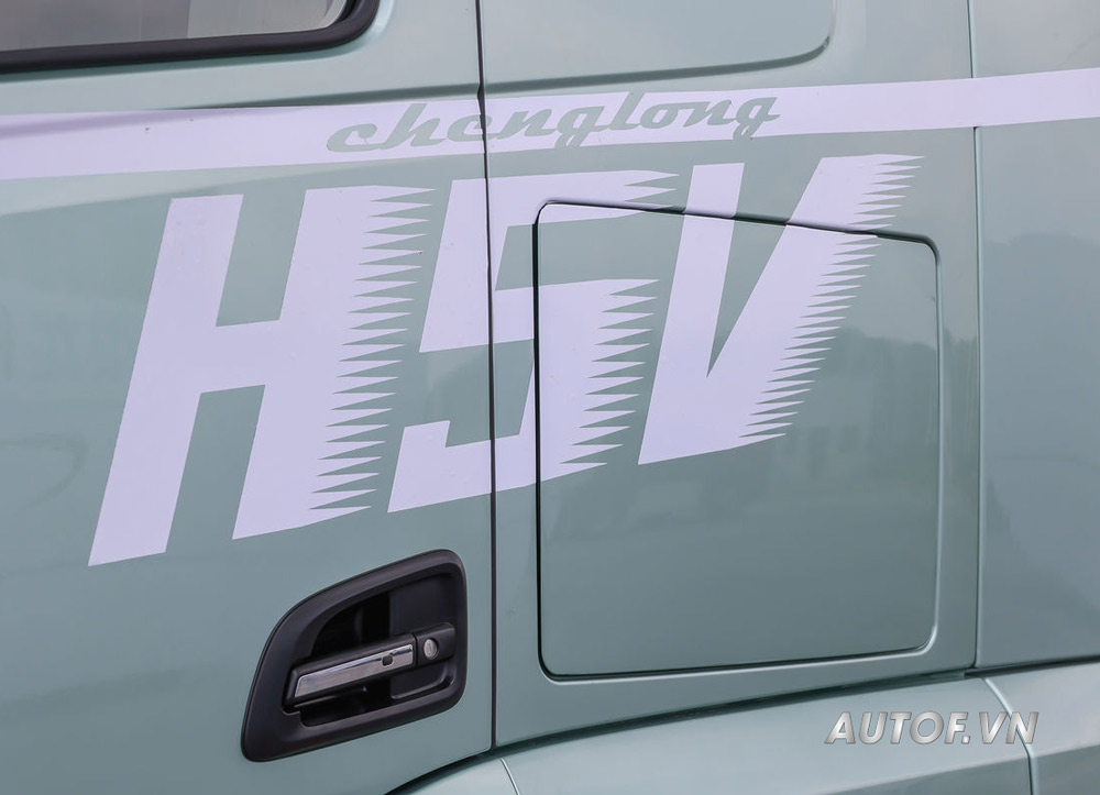 dau keo ChengLong H5V 390HP megax